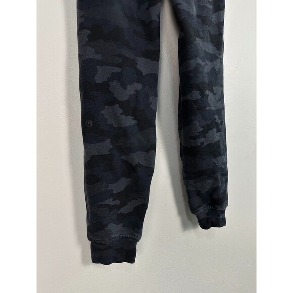 Lululemon Black Camo Scuba Jogger Sweatpants Size 2 - Picture 4 of 5